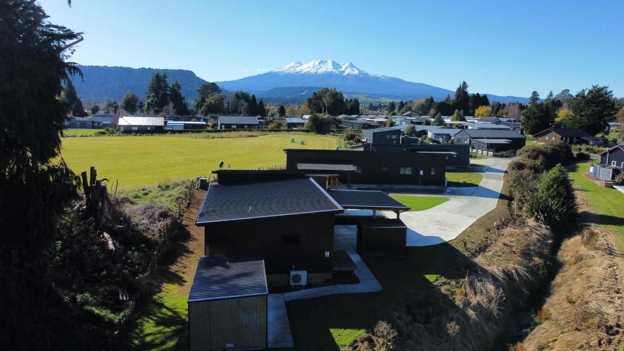 5 Bedroom, Solar On Snowmass Ohakune, Yellow Door מראה חיצוני תמונה